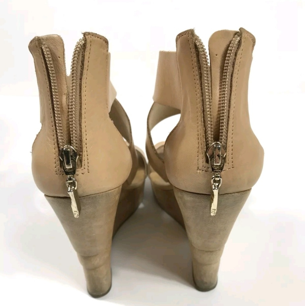 Diane Von Furstenberg Women's Opal Wedge Heels - Picture 3 of 6